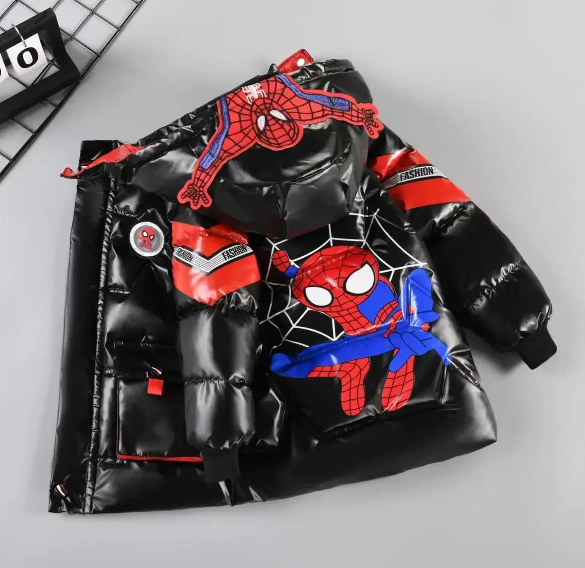 Veste Doudoune Epaisse Spider-Man pour Enfant