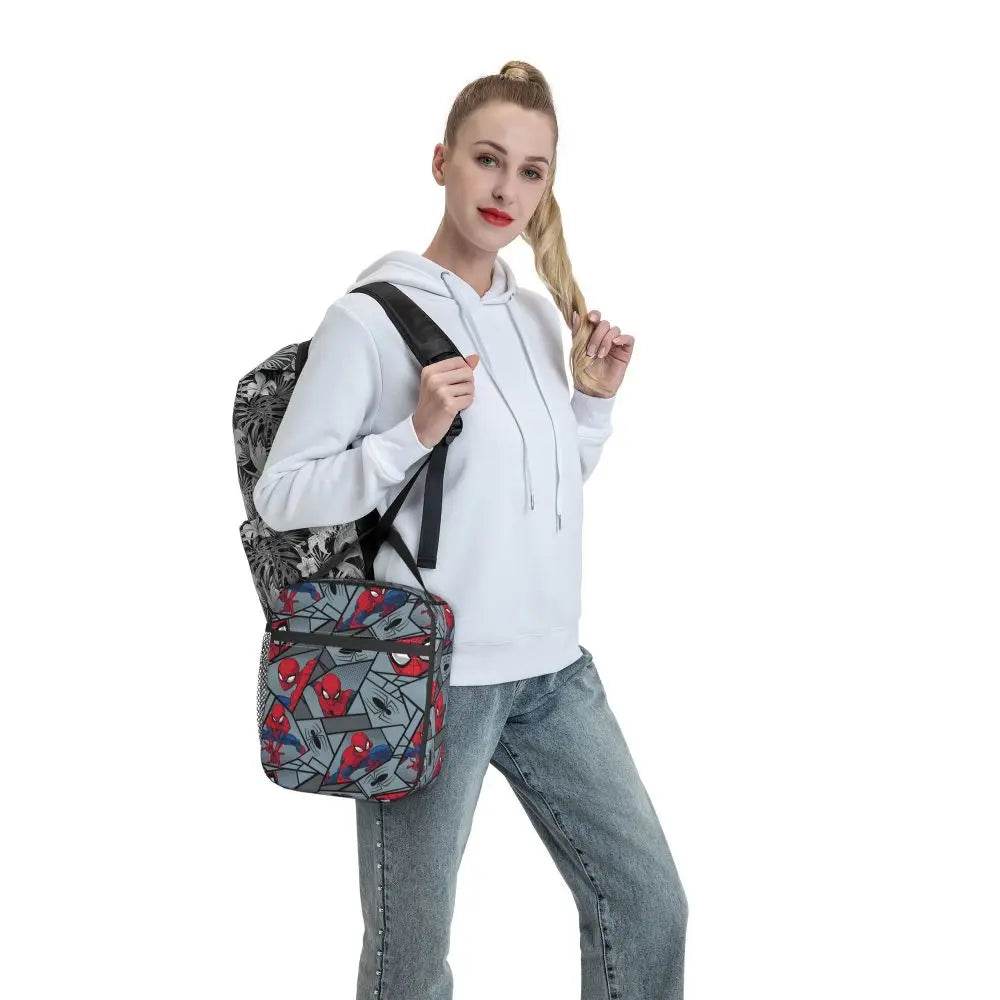 Lunch Bag Spider-Man en Selfie