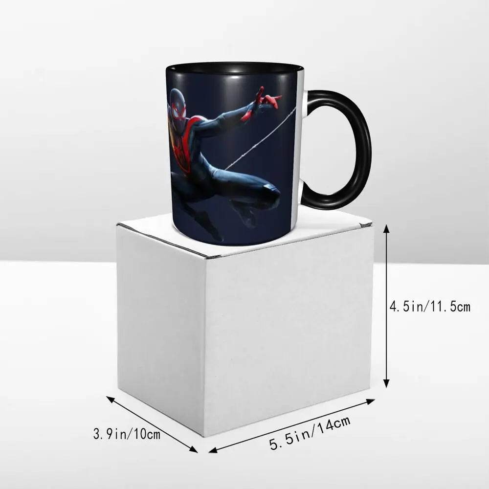 Mug Spider-Man sur une Toile